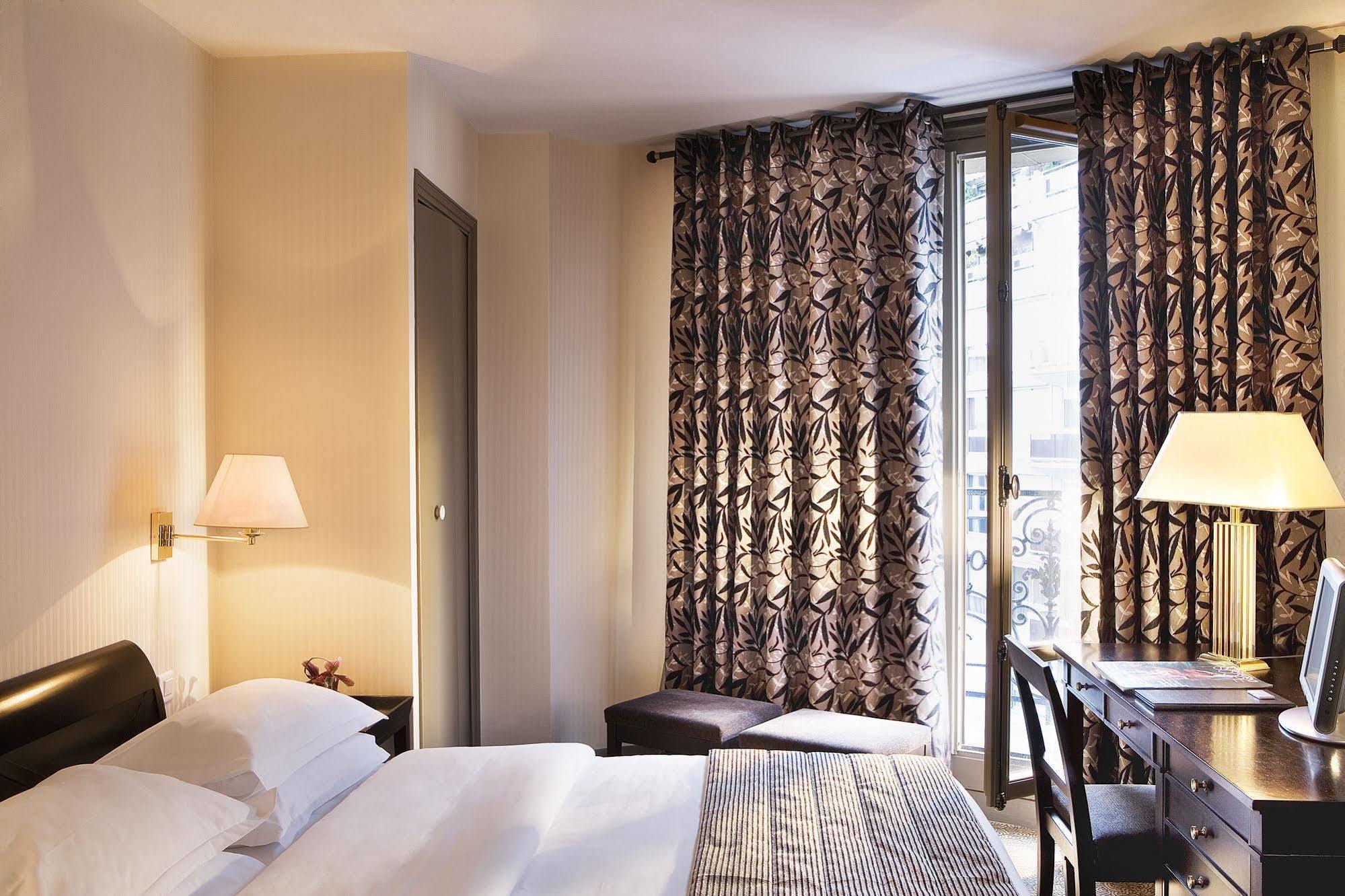 Hotel Vaneau Saint Germain París Exterior foto